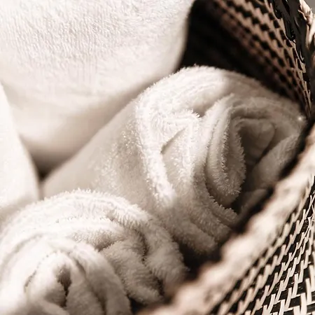 Ambra By Quokka 360 - Cozy With Parking